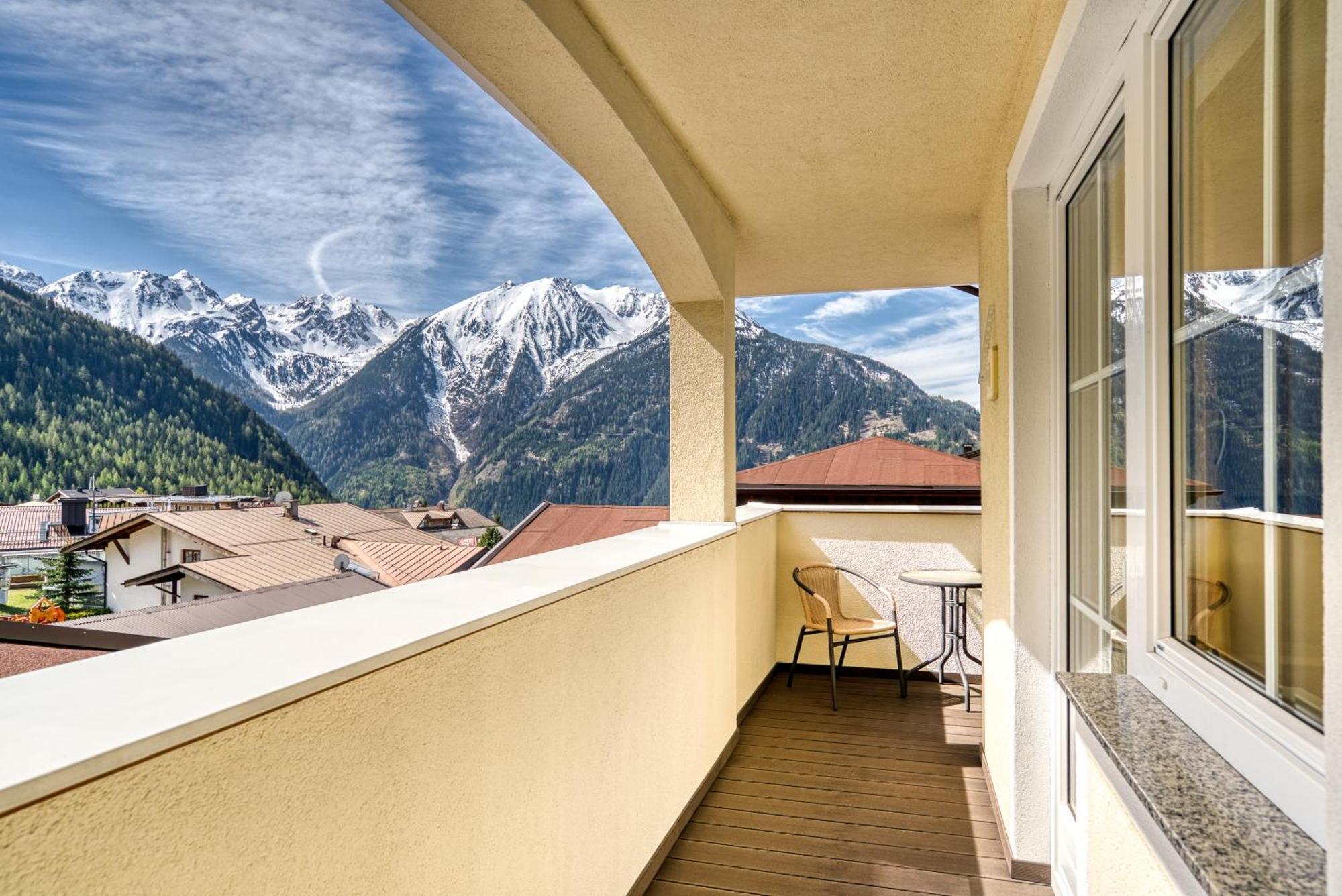 Hotel Alpen-Royal Jerzens Ngoại thất bức ảnh