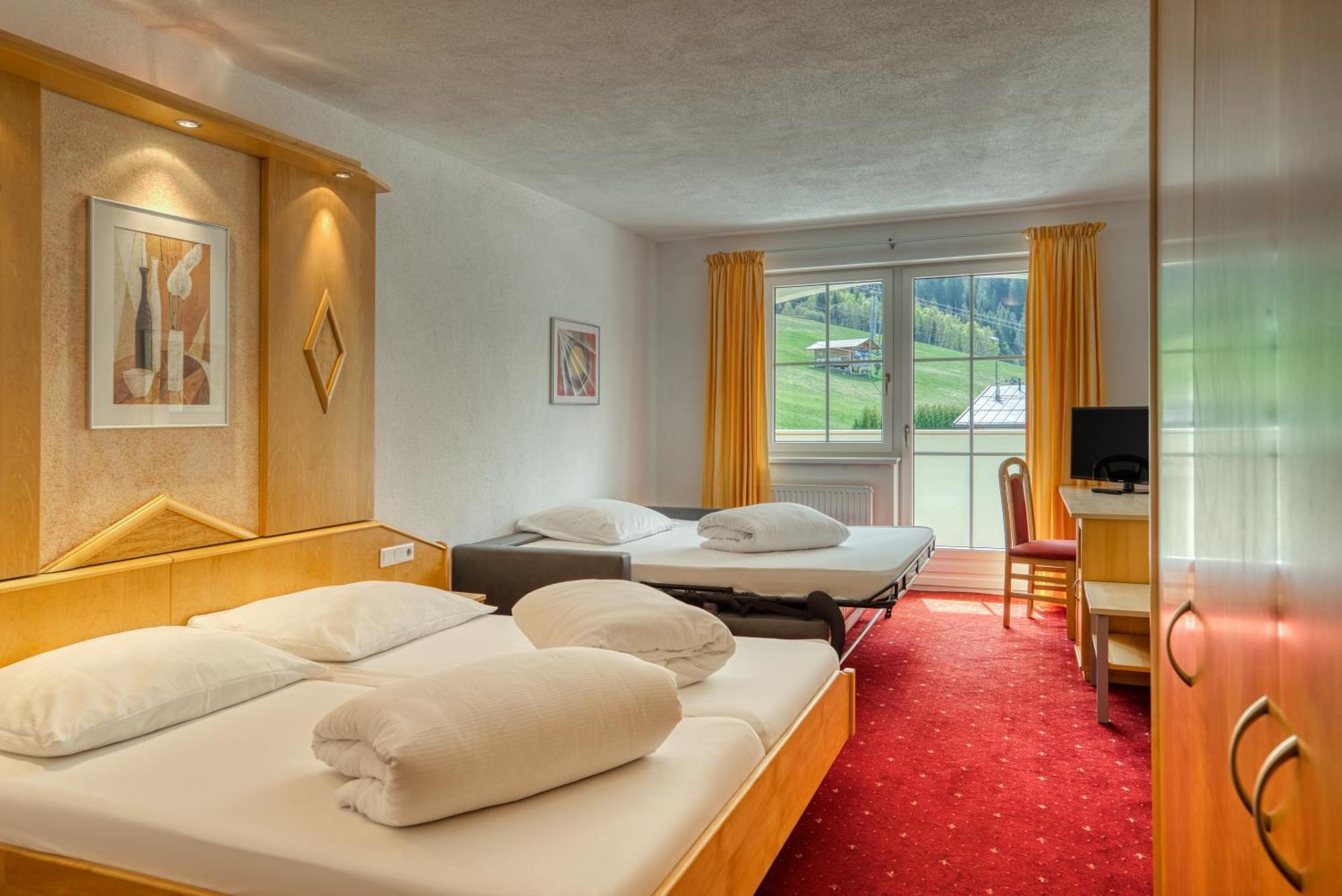 Hotel Alpen-Royal Jerzens Ngoại thất bức ảnh