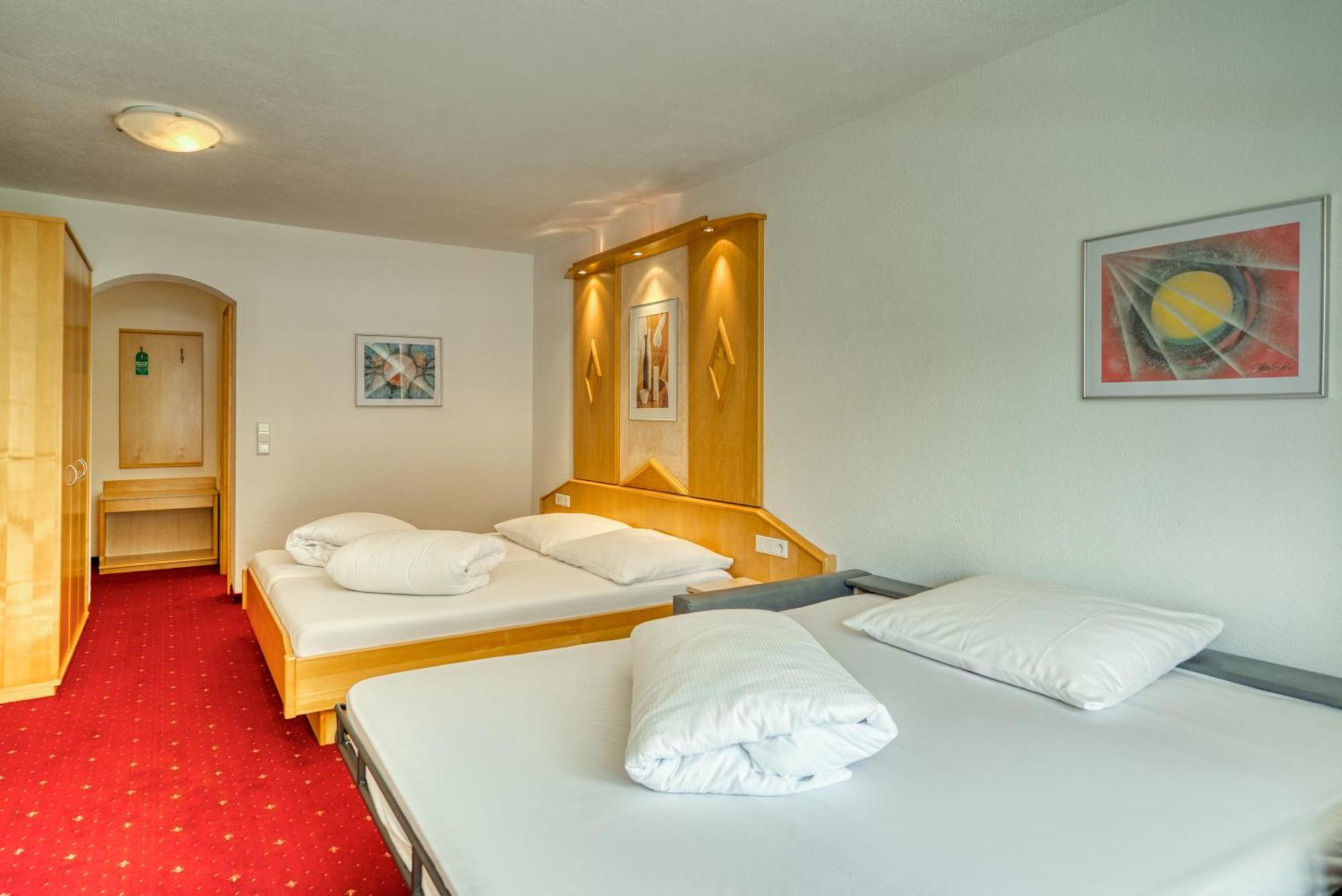 Hotel Alpen-Royal Jerzens Ngoại thất bức ảnh