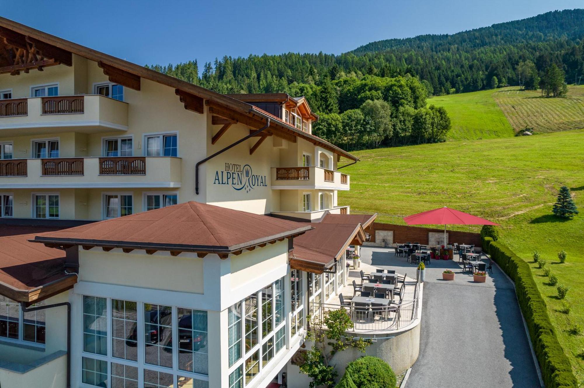 Hotel Alpen-Royal Jerzens Ngoại thất bức ảnh