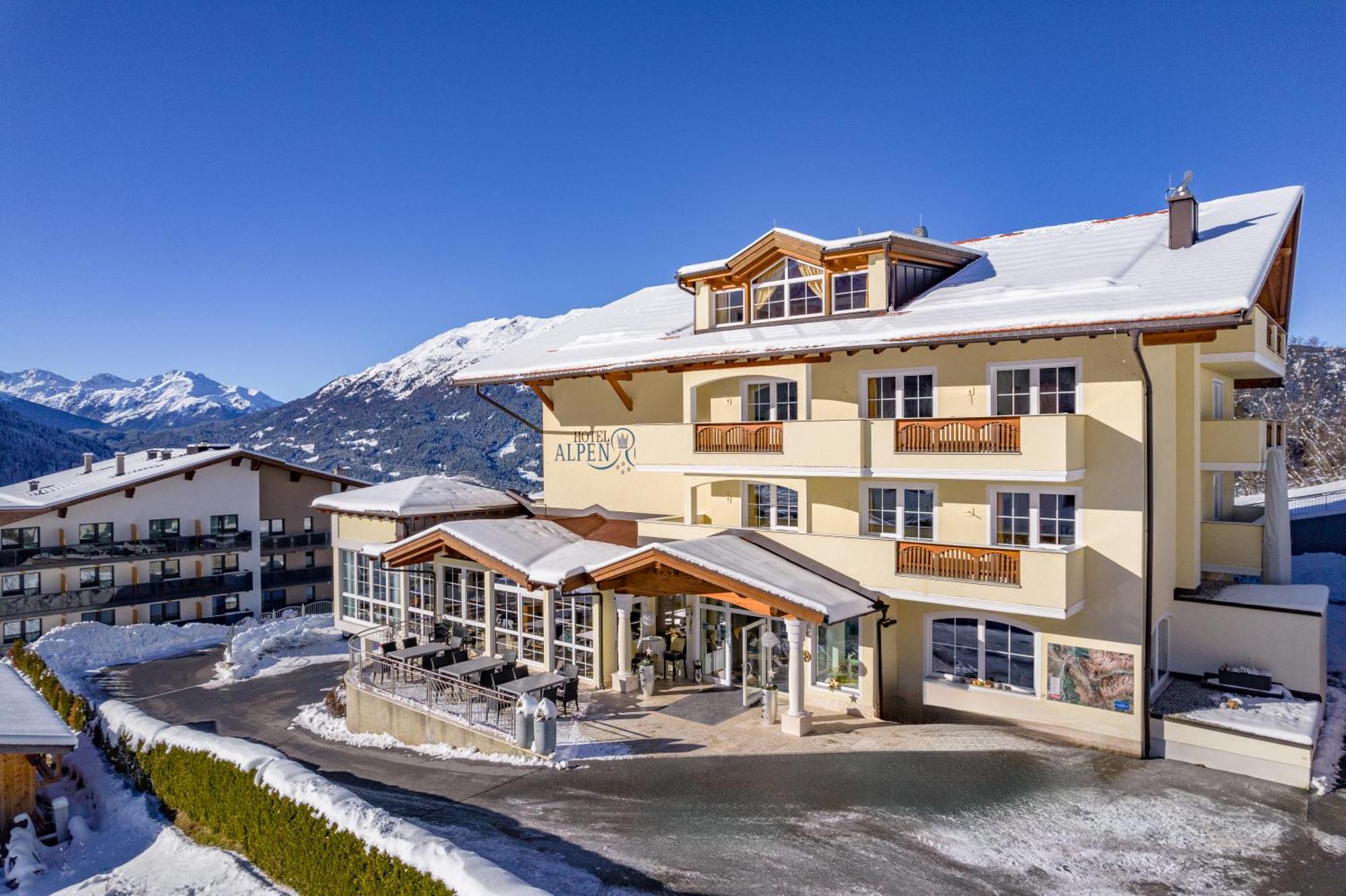 Hotel Alpen-Royal Jerzens Ngoại thất bức ảnh