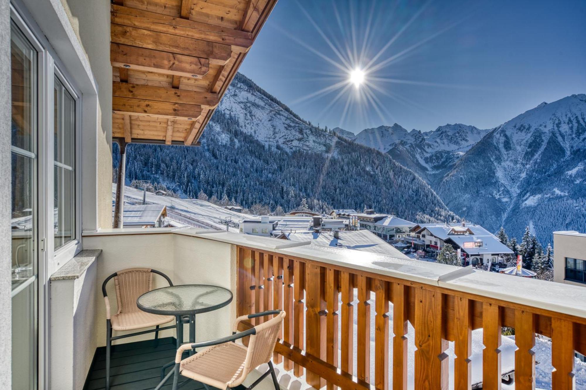 Hotel Alpen-Royal Jerzens Ngoại thất bức ảnh