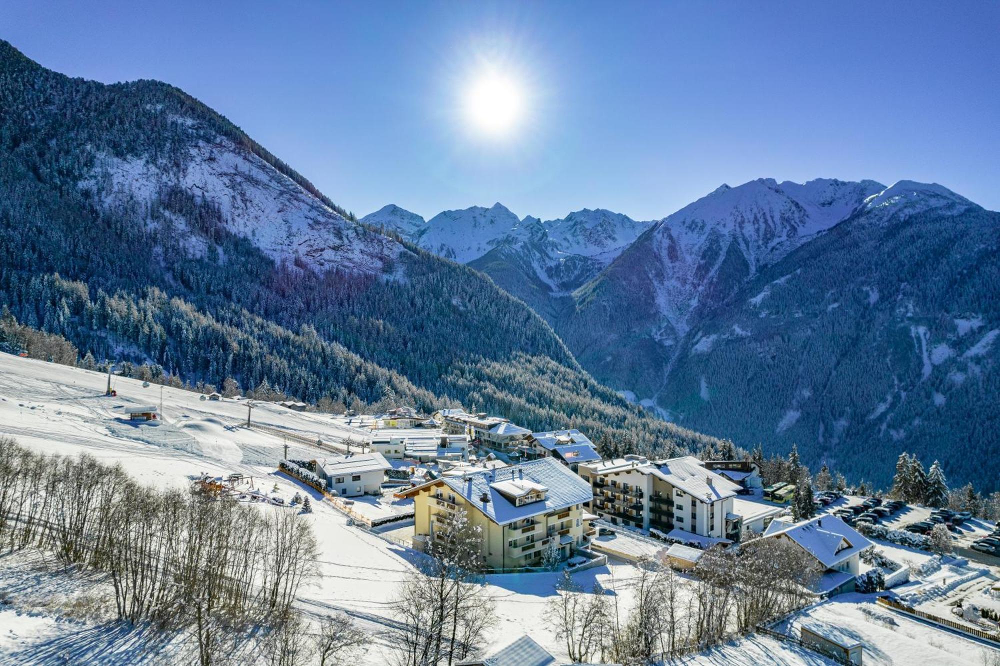 Hotel Alpen-Royal Jerzens Ngoại thất bức ảnh